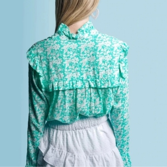 TheShirt Rochelle Behrens Elizabeth Green White Floral Ruffle Button Up l XS - Picture 2 of 3
